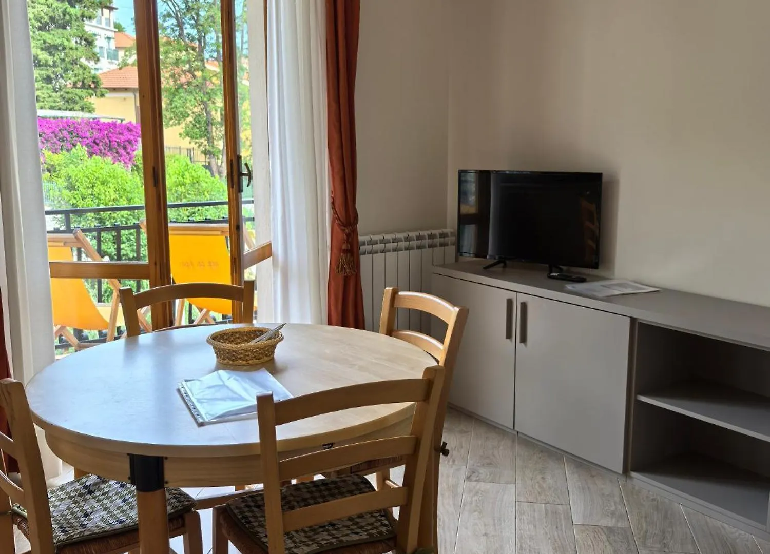 Residence Dei Fiori Pietra Ligure