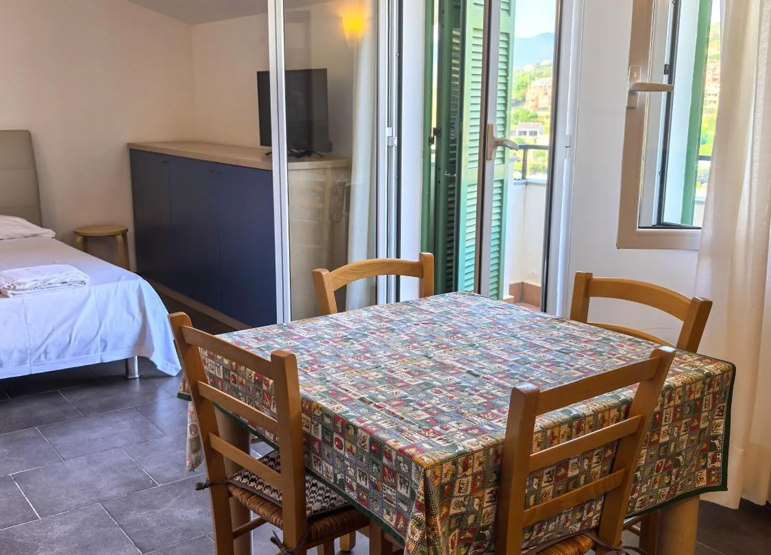 Residence Dei Fiori Pietra Ligure Hotel apartamentowy