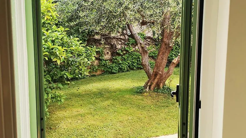 Residence Dei Fiori Pietra Ligure Aparthotel
