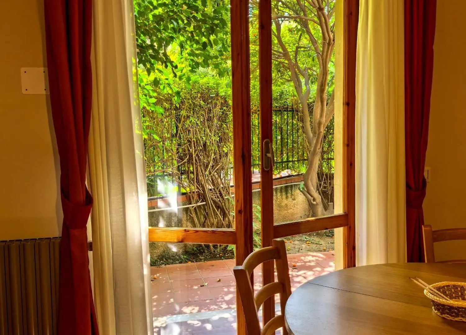 Residence Dei Fiori Pietra Ligure Aparthotel